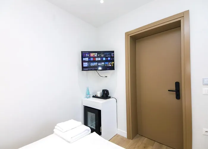Hotel N Center By Noshi 4*