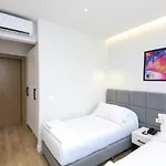 Hotell N Center By Noshi Tirana