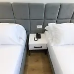 N Center By Noshi 4* تيرانا