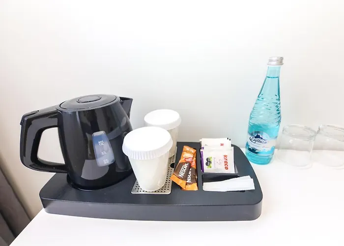 N Center By Noshi Tirana