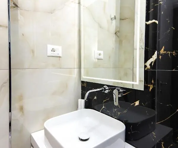 N Center By Noshi Hotel 4*