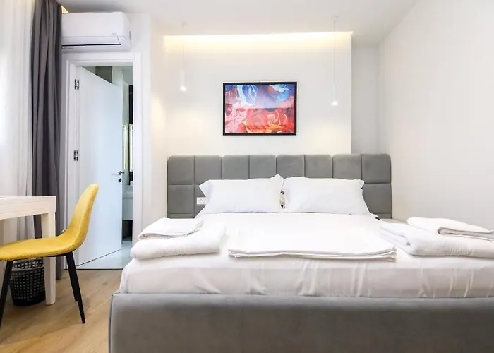 N Center By Noshi Hotel Tirana